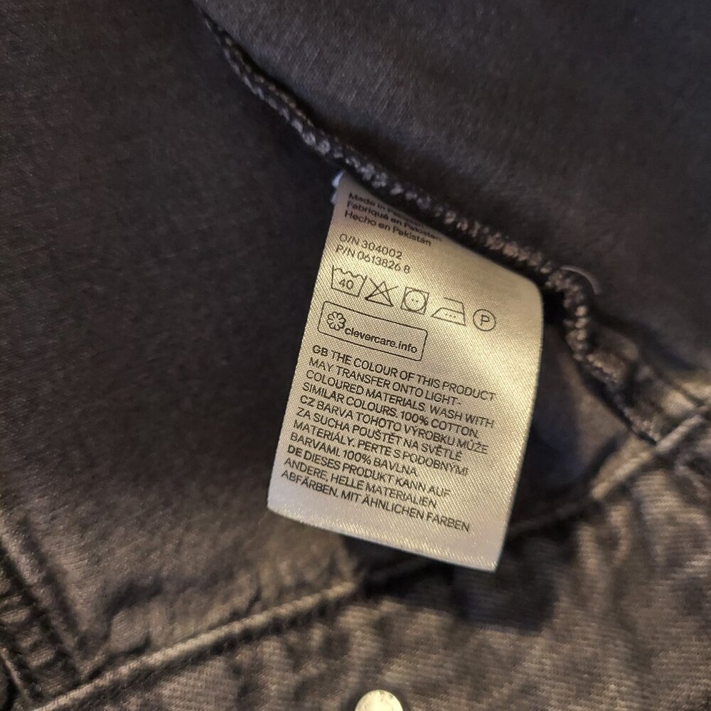 H&M Divided Grey Wash Denim Jacket 100% Cotton Size 6 - Picture 8 of 11